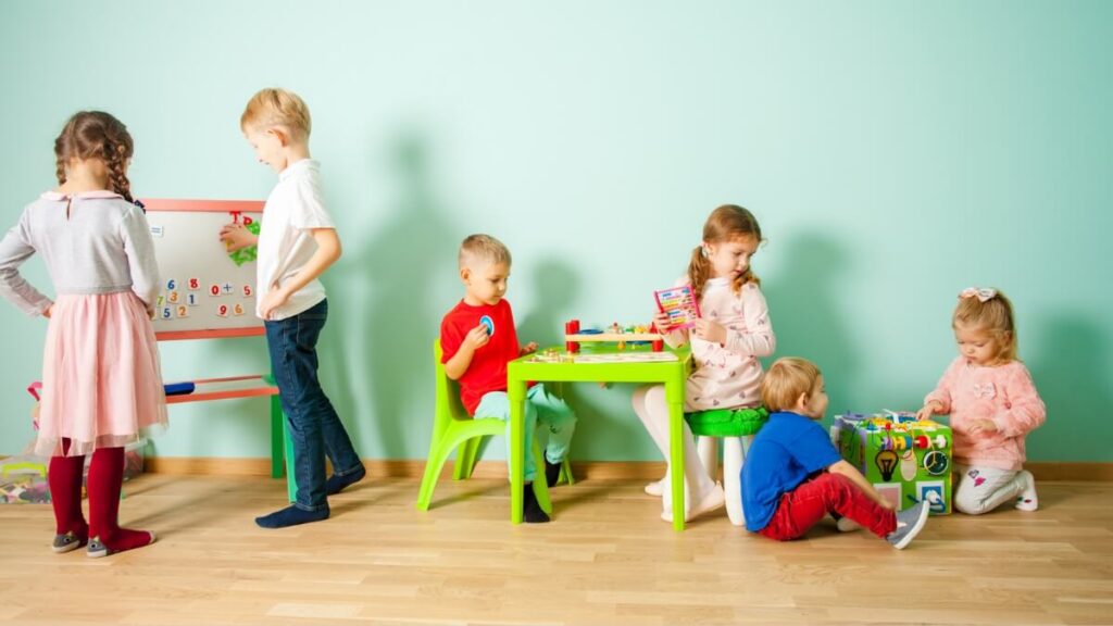 What are the stages of physical development in childrenstage3,